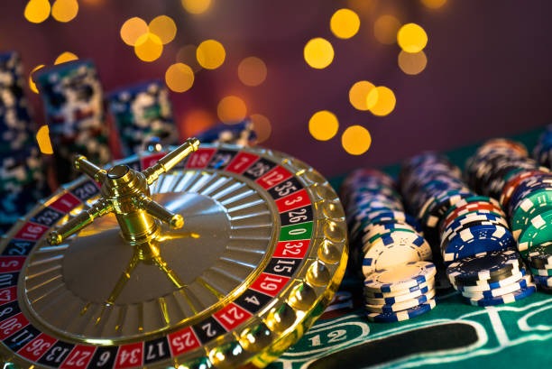 Slot game library showing Aviator, Sweet Bonanza, Gates of Olympus, Fortune Tiger, and Mahjong Ways titles